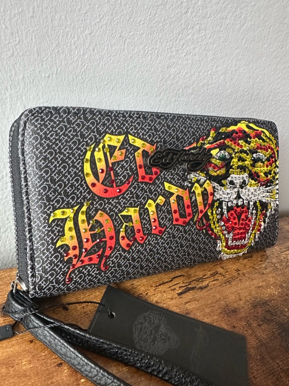 Ed Hardy Black Zip Around Long Wallet with Rhinestone Tiger & Logo NWT - Picture 4 of 6